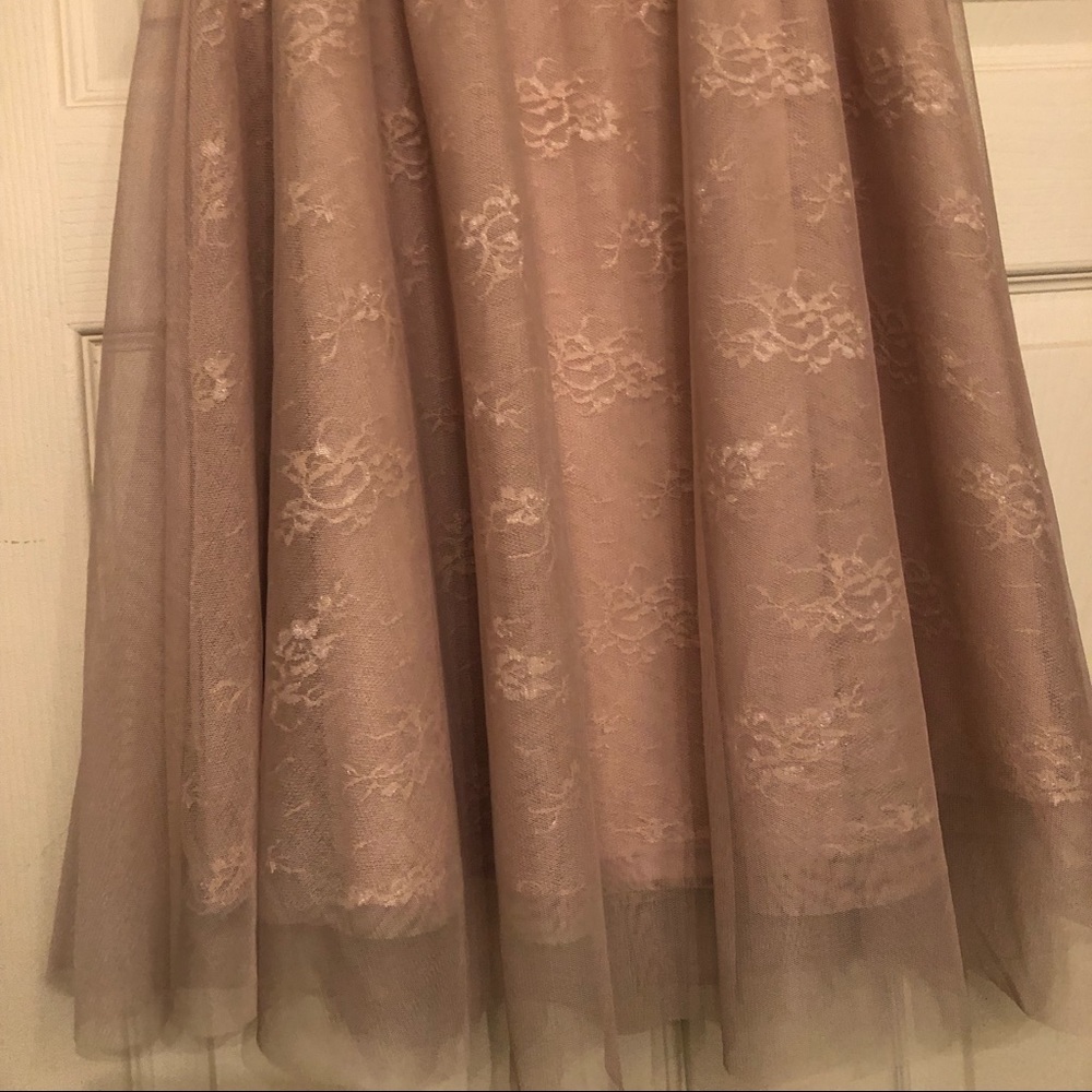 Rue 21 lace skirt size M